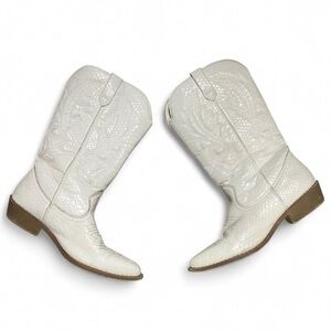 Coconuts White Textured Faux Snakeskin Western Cowboy Boots